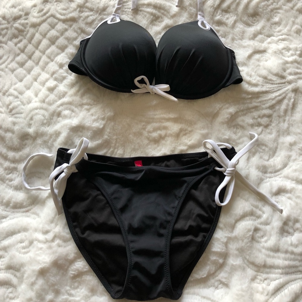 Victoria’s Secret Bikini Top and Bottom